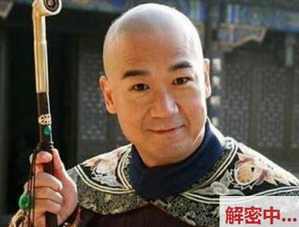 热搜里的“礼貌小狗”为什么让人心软：跺脚催饭背后，是生活里最温柔的提醒