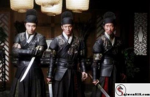 风情:高考历史为什么会在热搜里？还是我们错过了更重要的问题？