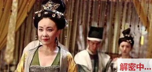 37秒的夸赞背后：娱乐话语权的镜像与裂痕